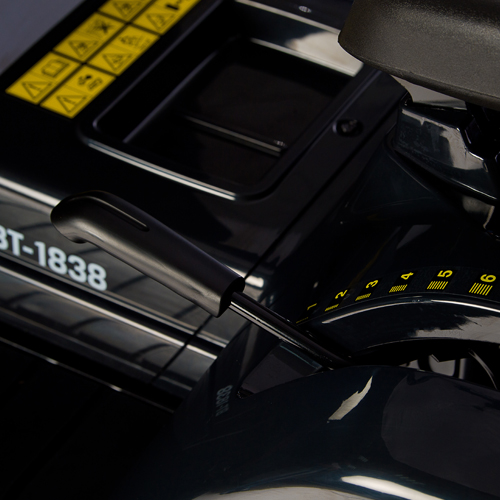 Trator Cortador de Grama Branco BT-1838 17,5 HP à gasolina - corte 38 pol